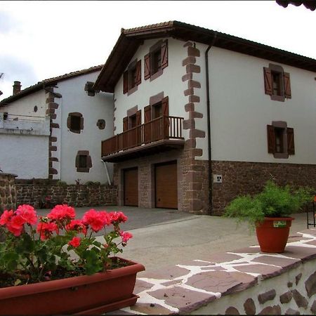 Casa Bentta Pension Errazu Buitenkant foto